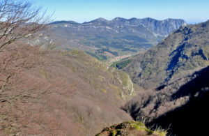 wandelreizen groepswandelreizen in bulgarije vratsa karst en ledenika grot