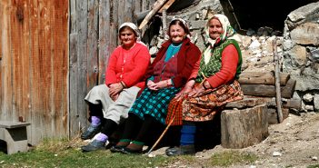 trekking individuale nelle montagne rodope, bulgaria